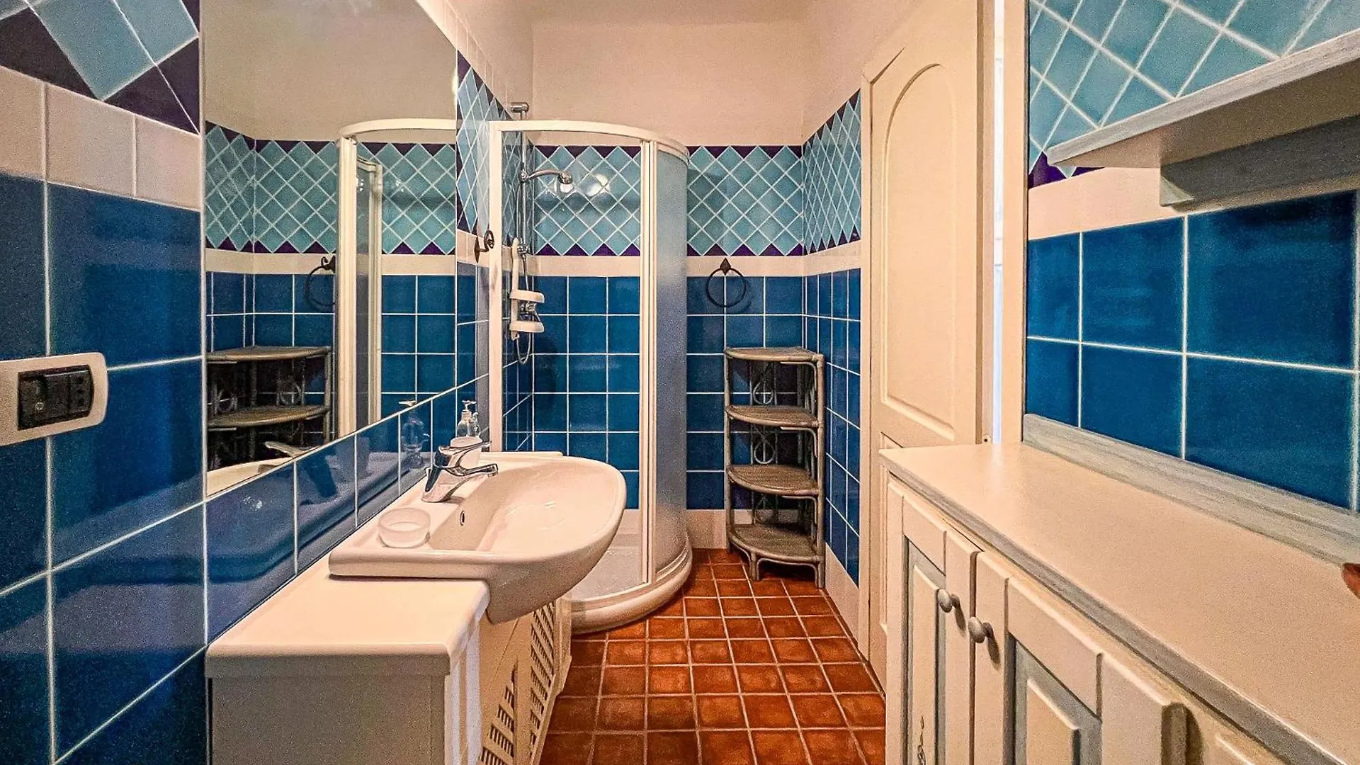 Perla Del Porto Apartments 산타테레사의갈루라 0*,