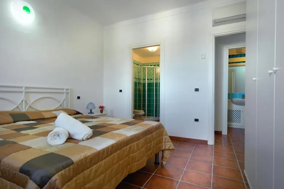 Perla Del Porto Apartments 산타테레사의갈루라 이탈리아