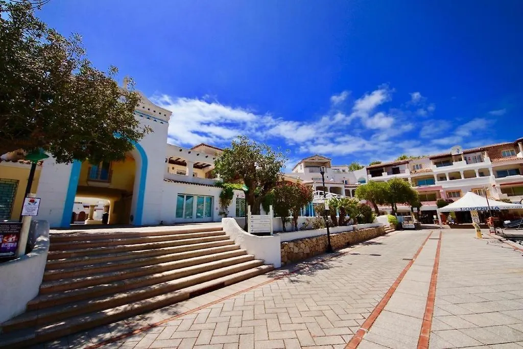 Perla Del Porto Apartments 산타테레사의갈루라